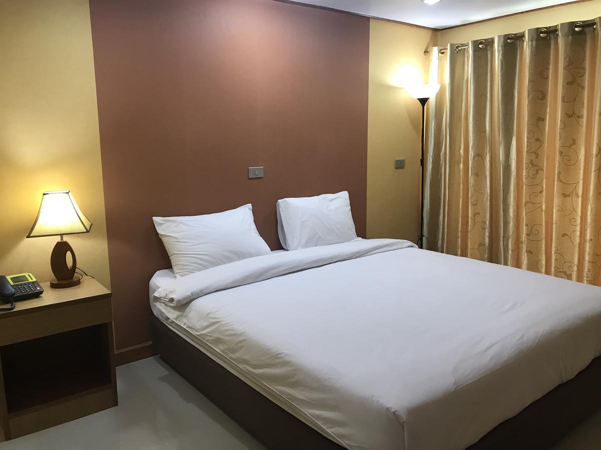 Toh Buk Seng Ayutthaya Hotel Eksteriør billede