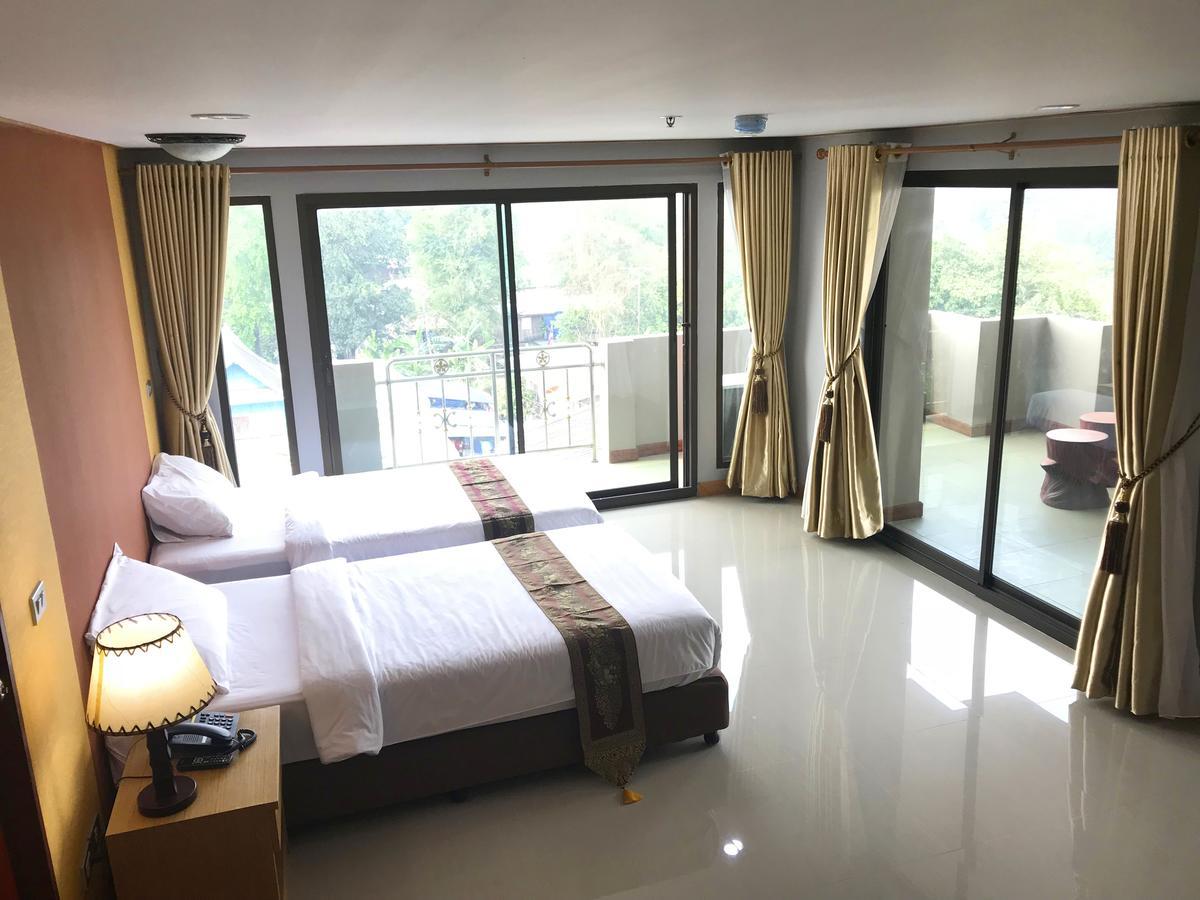 Toh Buk Seng Ayutthaya Hotel Eksteriør billede
