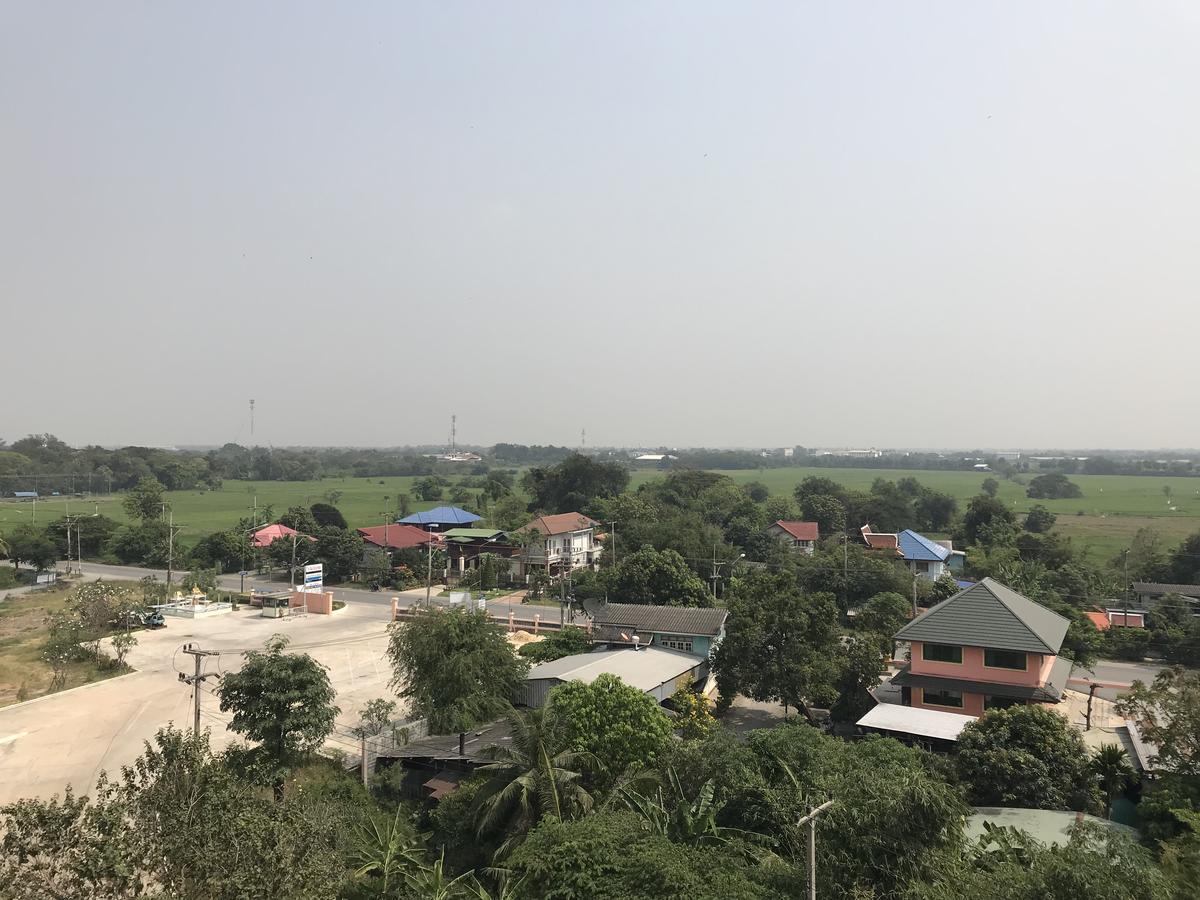 Toh Buk Seng Ayutthaya Hotel Eksteriør billede