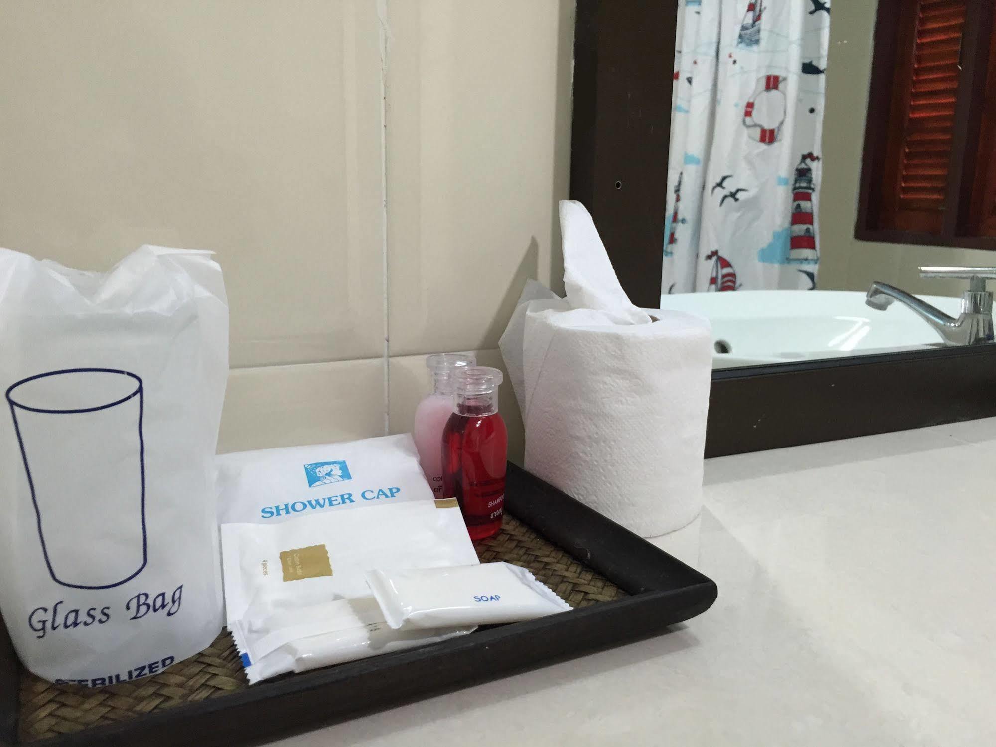 Toh Buk Seng Ayutthaya Hotel Eksteriør billede